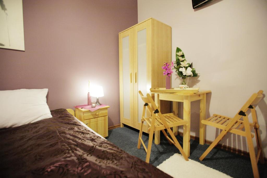 Hostel Dragon Aparthostel Senatorska Krakow